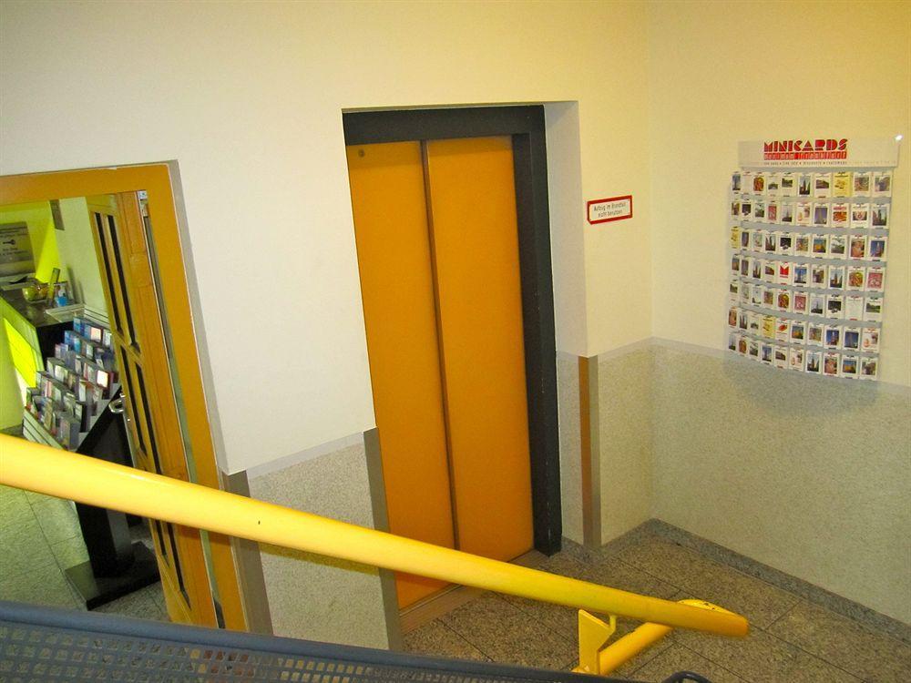 Senator Hotel Frankfurt am Main Ngoại thất bức ảnh